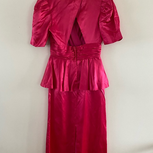 SOLD ELSEWHERE - 70s/80s Nu Mode Bright Satin Pink Dress with Open Back - Picture 6 of 8
